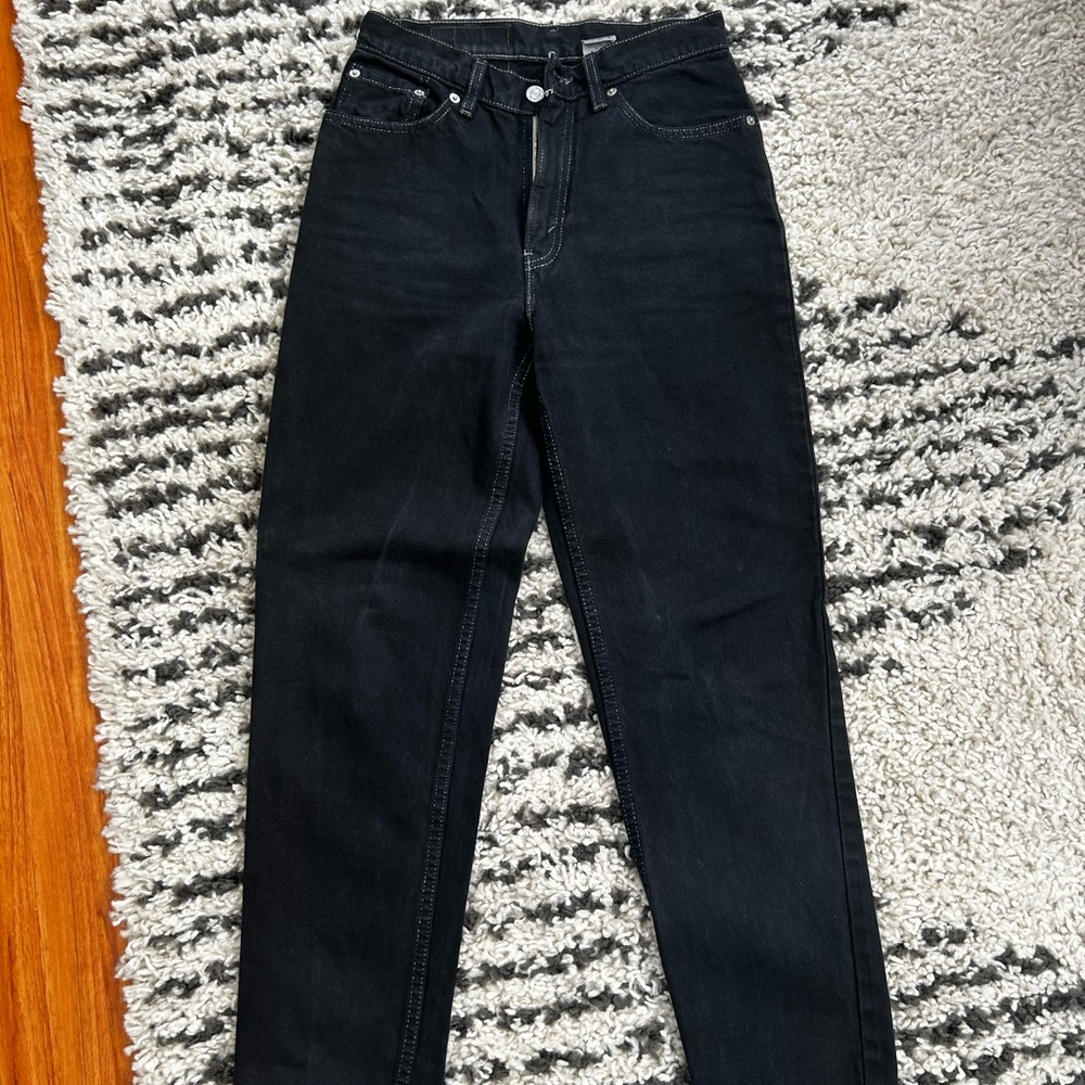 Levis Women's Black Jeans